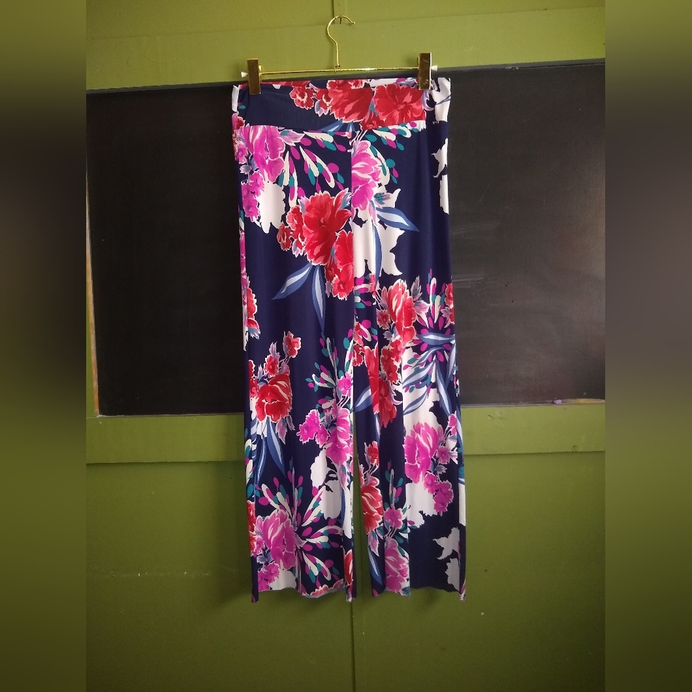 Floral Wide Leg Pants